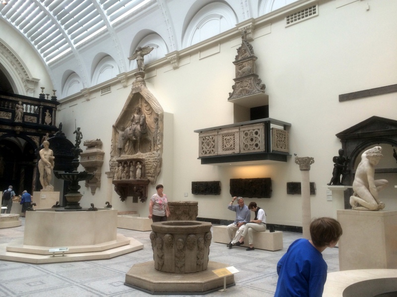 V&A gallery