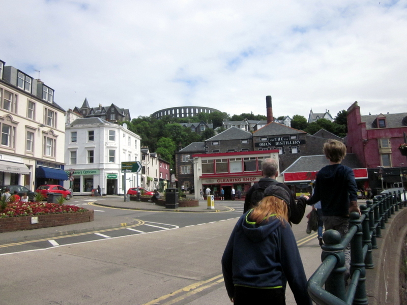 Oban folly