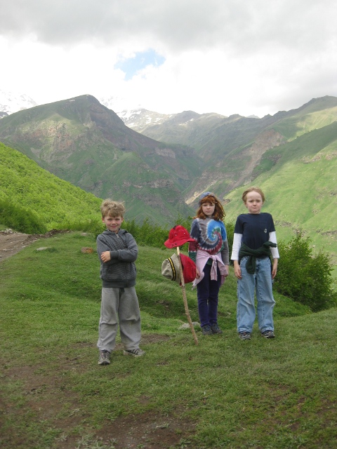 kids celebrating