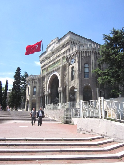 Gate to Istanbul U.