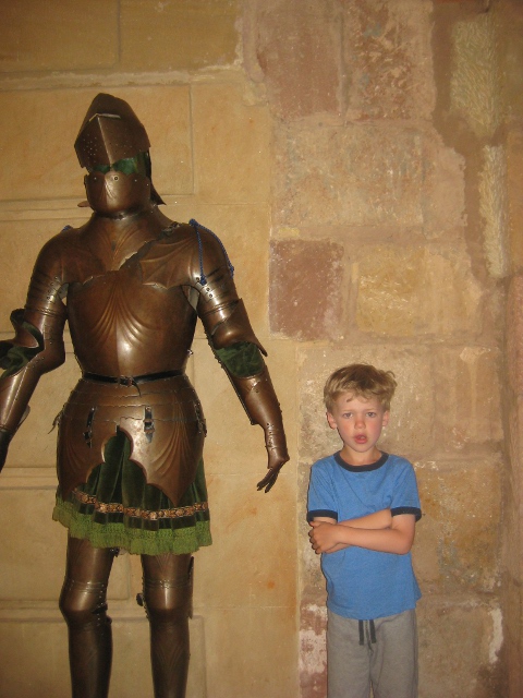 Suit of armor, with Eero